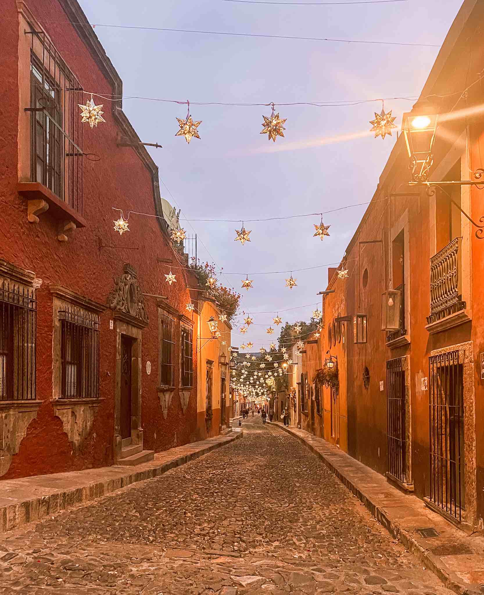 Calle Con Luces San Miguel de Allende